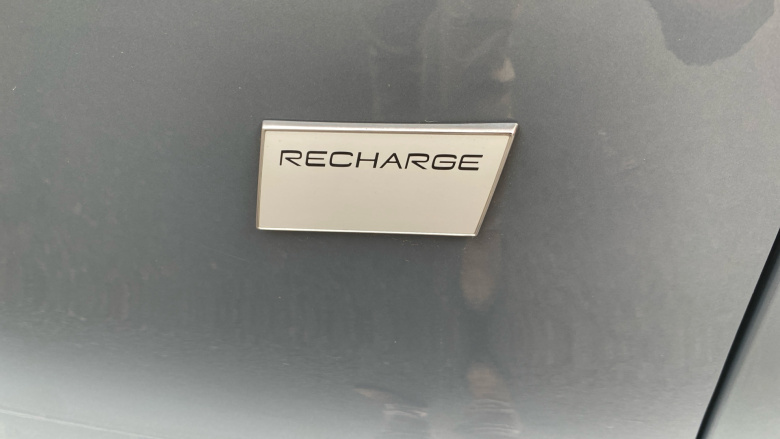 Volvo Xc40 170kW Recharge Plus 69kWh 5dr Auto Electric Estate